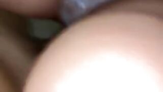 Teen Girlfriend Sucks and Fucks like a Queen