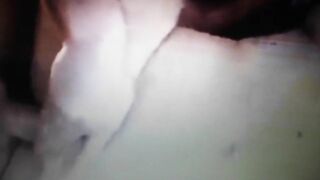 Comiendose Mi Coño Este Lindo Latino