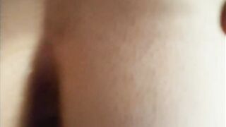 Beurette Jeune et Mince Qui Aime L'anal. Elle adore Comme Une Pute