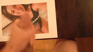 Addision Rae Cum Tribute big cock