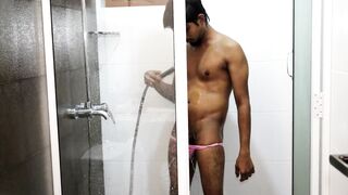 Sheron & Don Sexy Bathing Video
