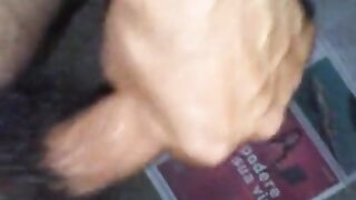 Punheta Rola Grossa Peludão para Mamar (gozo farto) E vamos no 69 demorado?