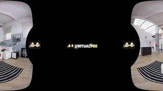 Amanda Estela is caught peeing her pants in virtual reality