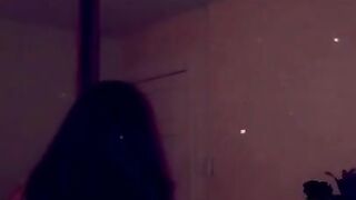 Pole Twerking
