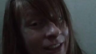 Tinder Slut Dares Ya to have Bareback Sex