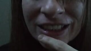 Tinder Slut Dares Ya to have Bareback Sex