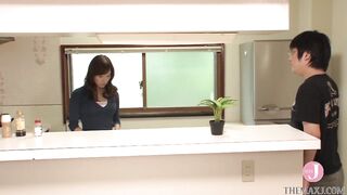 Hot Asian Wife with Perfect Slender Body Succumbed to her Perverted Oil Masseuse... [NTRD-039]