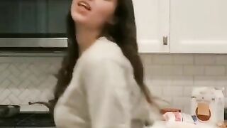 Tik Tok: Bounce!#97