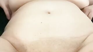 Als Ehehure lasse ich mich vom jungen Lover fingern
