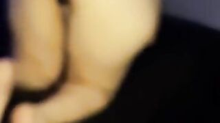 Muevo El Culito Con Plug Anal y Vibrador, Después De Fumar Weed, Díganle a GeraMx que Se Lo Dedico.