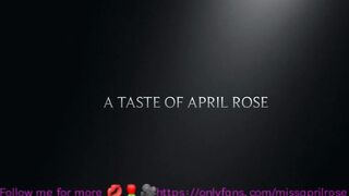 Introducing miss Aprilrose ???????????????? your Hot and Horny Housewife