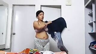 Best Indian Cuckold Bhabhi after shower