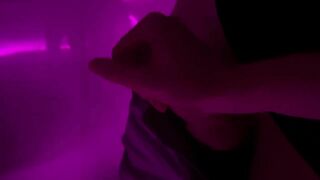 Made a Stranger Cum in a Nightclub