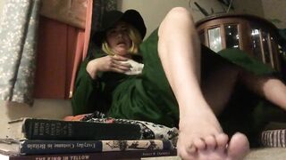 Victorian Socialite Gets Bored Studying, Rubs Pussy