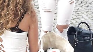 I love cameltoe