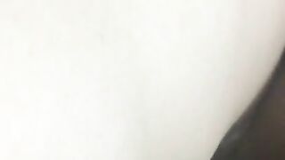 【個撮】乳首がきれいなお姉さんを焦らしながら手マン