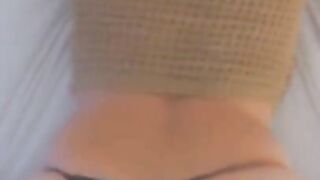 Prof française demande à être prise en « levrette » et suce sur Snap