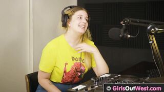Chubby busty girl licks hairy pussy and ass in the studio