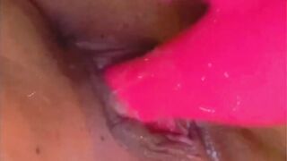 Pink vibrator made me cum