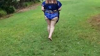 Bunny's public flashing