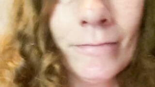 Honeyfleur Enjoying Pussy Play