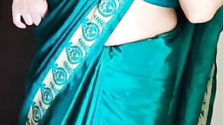 Raat bhar Susur ji ke land ne mujhe choda subha uthi to pati ne nangi dekh liya
