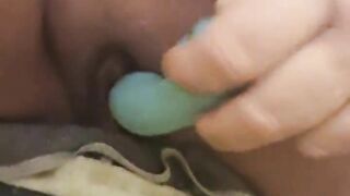 BELLA BON fucking and teasing herself with vibrator and slappy it on her hard little clit