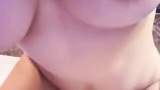 【素人・スマホ】スタイル抜群のHカップ巨乳女子大生の騎乗位が気持ちよすぎる