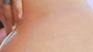 my body your weakness! smooth and bright... darling wanna touch?