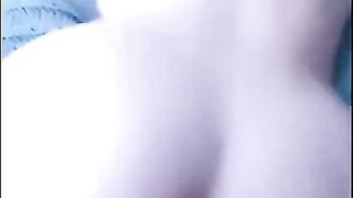 Latina rides Dick