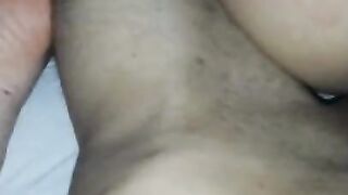Levando tapa na raba depois de fazer ele gozar gostoso