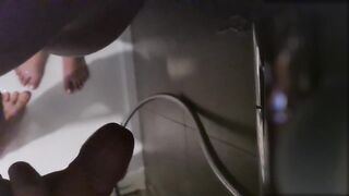 I JERK OFF HIS DICK AND HE CUMS