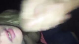 (Dialoghi Italiani) - Pompino serale al parco, con lei che dice dammela porco, schizza amore, veloce