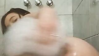 Jugando en la bañera