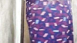 Indian Hot girl friend want to suck boobs and cum shots