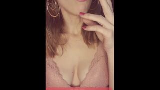 Smoking mom mouth full of smoke blowjob