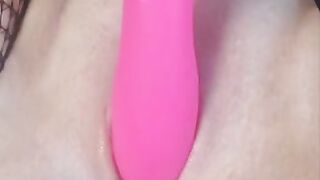So horny rn!!???? playing with my tight pussy ❤️‍????