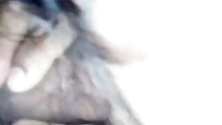 La Mujer De Mi Vecino Me Pega Una Mamada Muy Rica