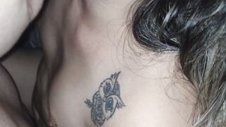 MARIDO CORNUDO LIMPIA SEMEN MIRON