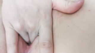 Close Up Fingering Tight Wet Pussy Until She Cums I Close Up Pussy and Clit