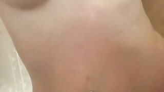 SQUIRTING IN THE SHOWER