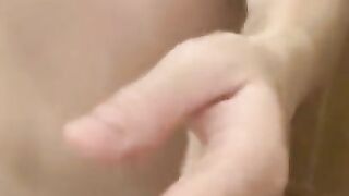 SQUIRTING IN THE SHOWER