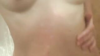 SQUIRTING IN THE SHOWER