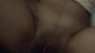 Entro al cuarto de mi mejor amiga y terminamos follando