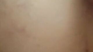 Mi sfonda il culetto