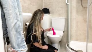 CLASSY FILTH’S Breaking my new dildo in!