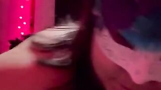 Sloppy blowjob turns into fountain of cum!!