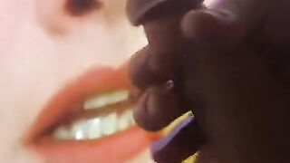 CHIN SMACK titanic gal