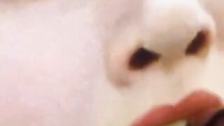 CHIN SMACK titanic gal