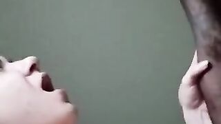Sneaky link wanted Morning sex and a cum on her face hope the neighbors don’t mind